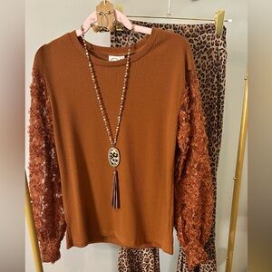 NWT Elena Lace Sleeve Top - Rust